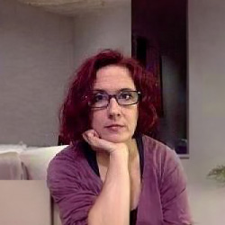 Dana Luciano